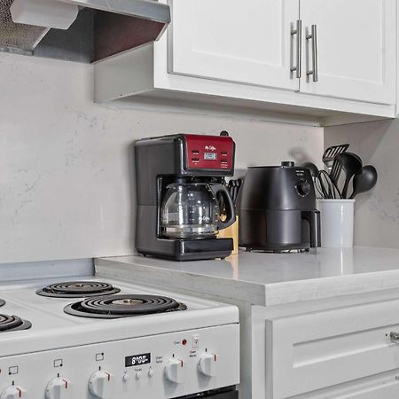 Htx Dtown Apt I Sleeps 7 Wi-Fi Parking Free Gym Хюстън Екстериор снимка