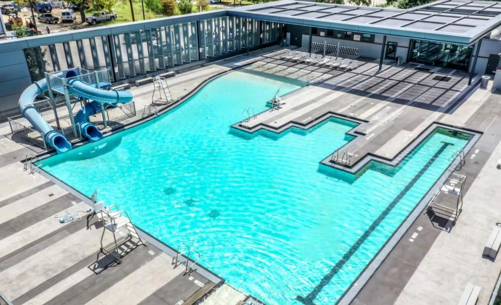 Htx Dtown Apt I Sleeps 7 Wi-Fi Parking Free Gym Хюстън Екстериор снимка